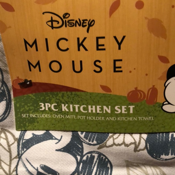 Disney lt Blue Mickey Mouse 3 piece kitchen set - Picture 2 of 5